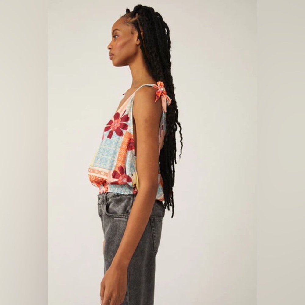 NWT! Free People XS,S,M Tied to You Tank. Tropical combo. $78 - Picture 7 of 14